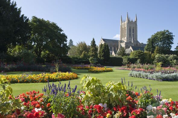 Bury St Edmunds Cathedral and Abbey Gardens