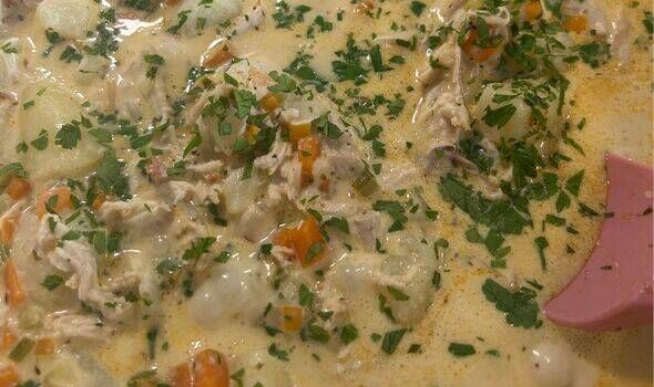 Finished chicken soup
