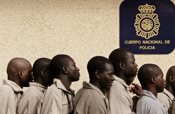 TOPSHOT-SPAIN-MOROCCO-CEUTA-IMMIGRANTS