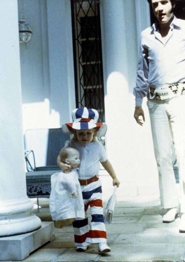 elvis and lisa
