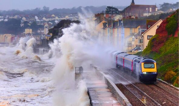 Picture of the train line going through Dawlish