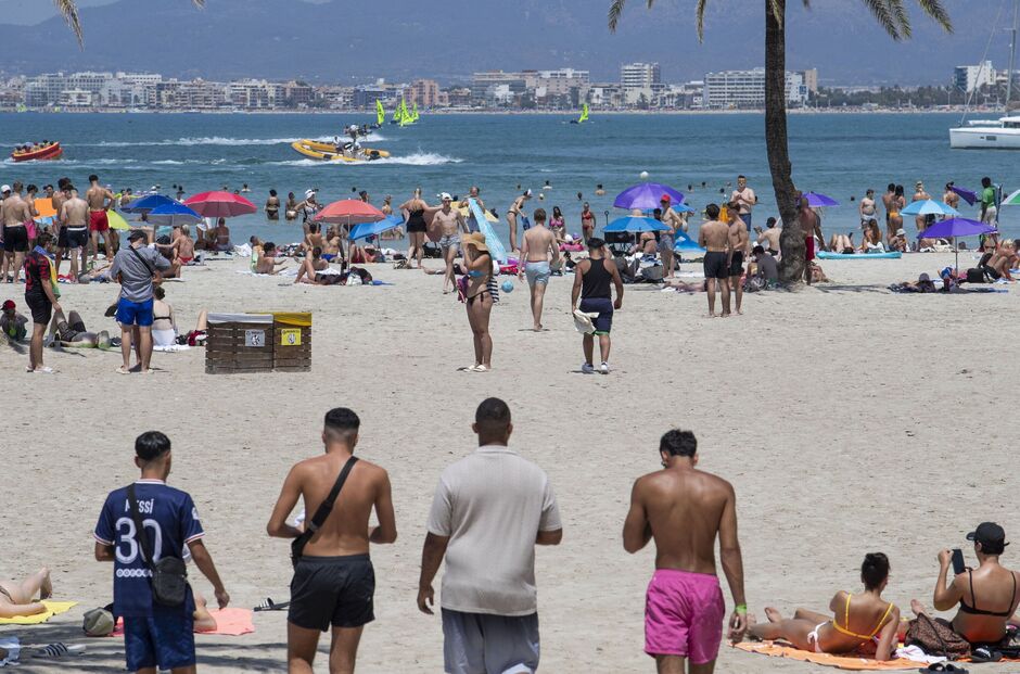 Tourists in Mallorca
