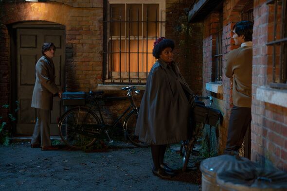 Call the midwife, Timothy and Joyce visit a patient