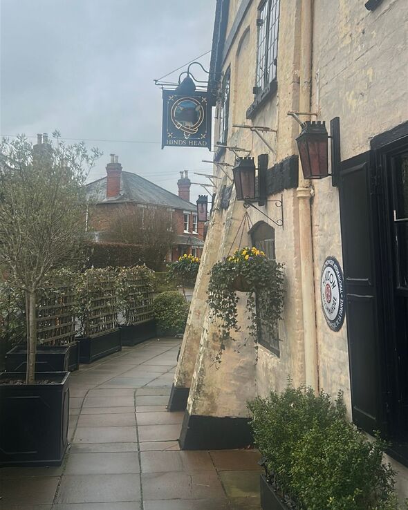 The front of The Hinds Head