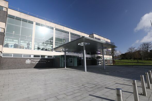 Mold Law Courts