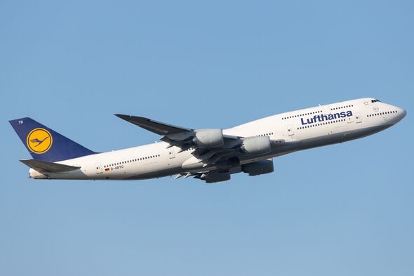 Lufthansa Boeing 747-8 D-ABYO