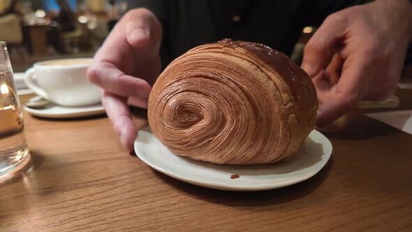 a pain au chocolat