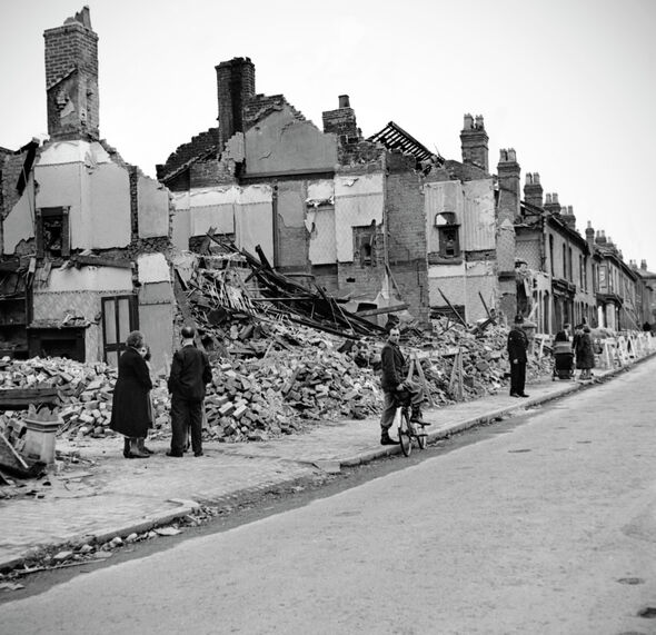 Bomb damage, Birmingham 1942