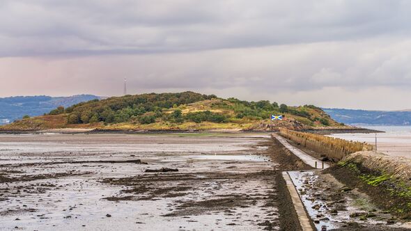 View from Cramond Beach to Cramond Island
