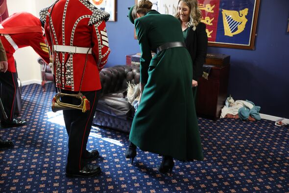 Princess Catherine playing with Vienna