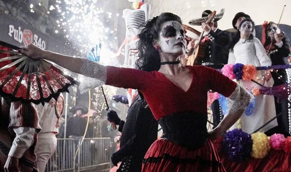 Maria Gabriela de Faria as Maria Salazar