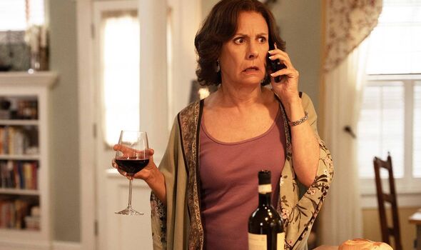 Laurie Metcalf as Linda