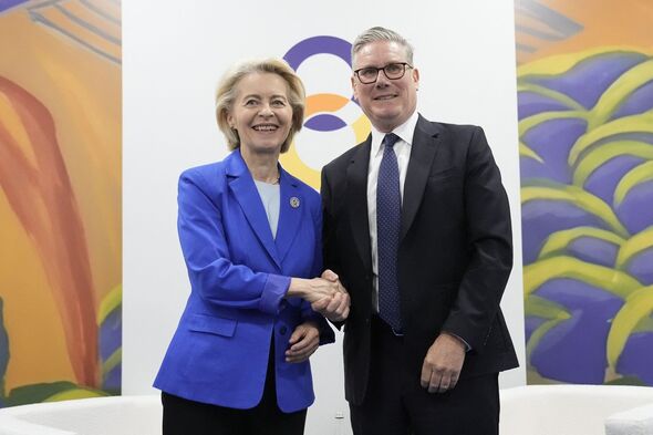 Ursula von der Leyen with Sir Keir Starmer