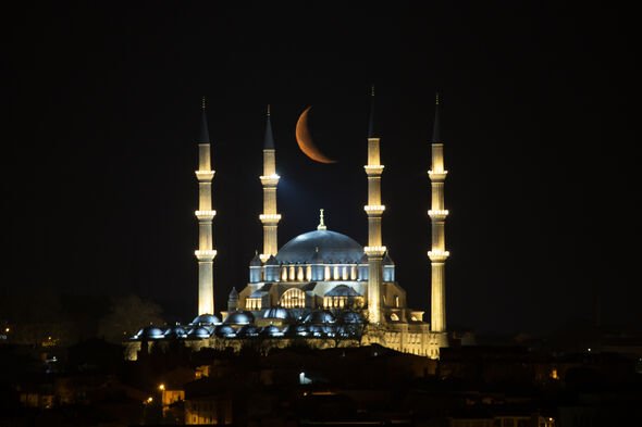 Crescent moon