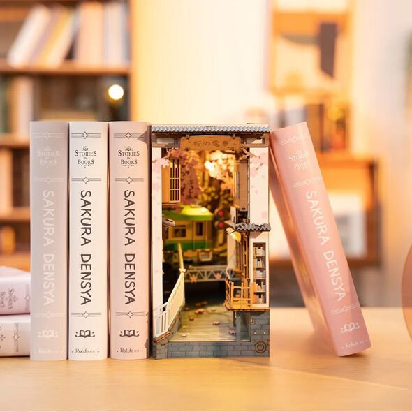 Book nook kit