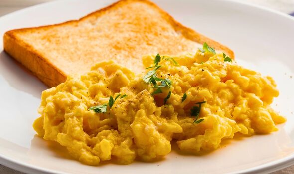 Picture of scrambled eggs on toast