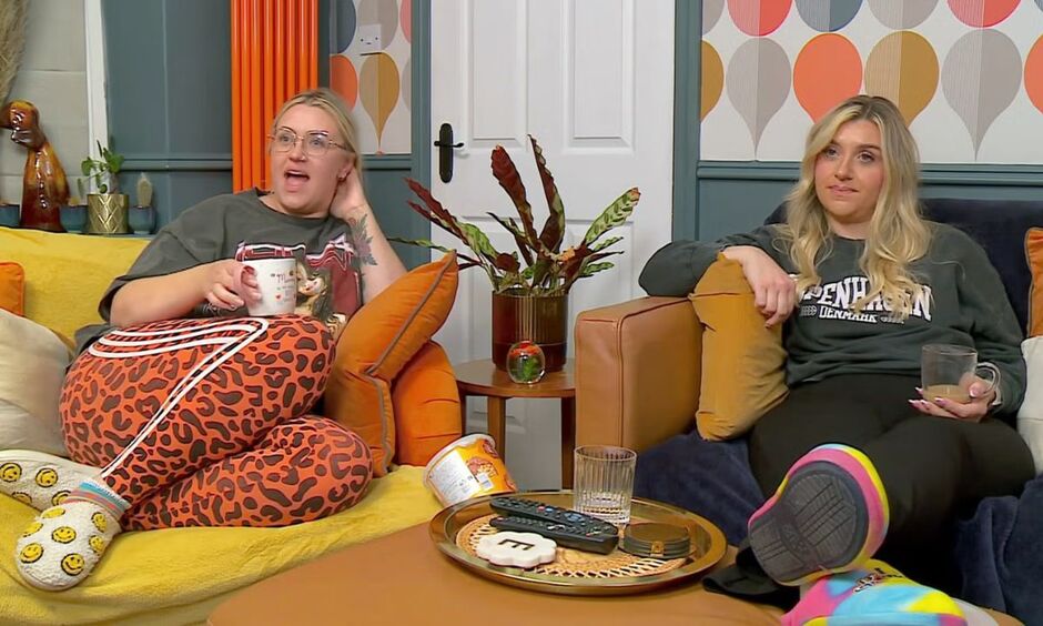 Gogglebox's Ellie and Izzi Warner
