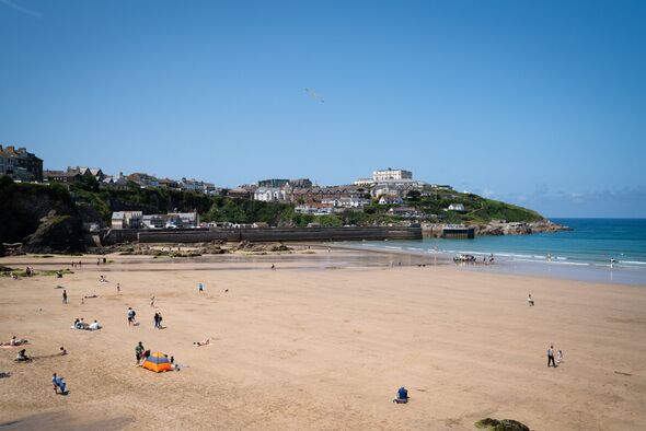Newquay tackling anti-social and boozy behaviour with 100 walkie talkies