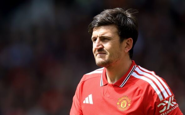 Manchester United v Nottingham Forest - Premier League