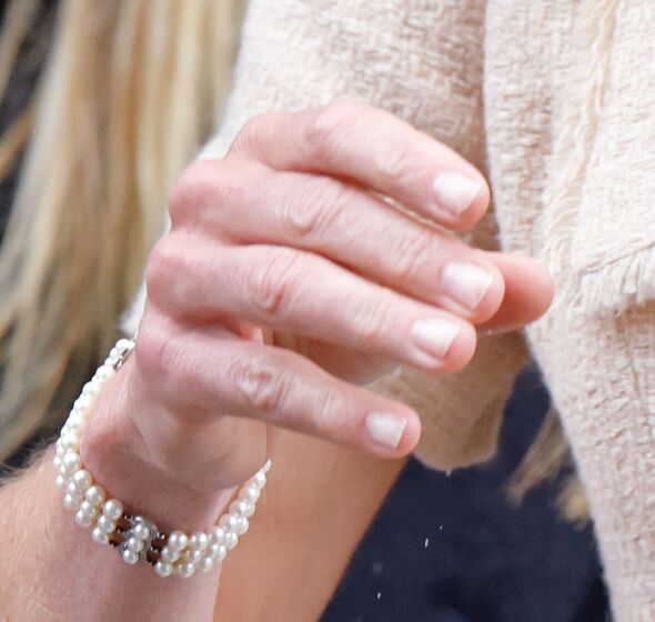 princess kate's hand