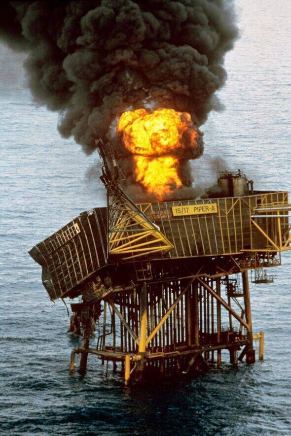 File photo dated 08/07/1988 of the Piper Alpha