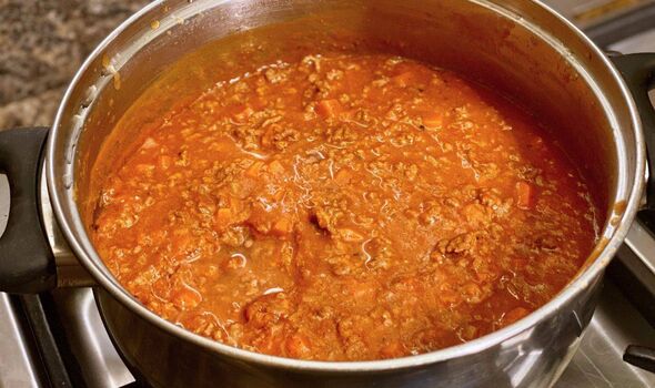 Cottage pie beef mince sauce