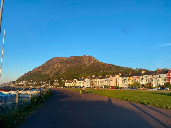 The pastel-coloured Victorian villas with mountain backdrop in Llanfairfechan