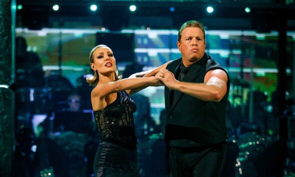 Amy Dowden and Tom Skinner dancing