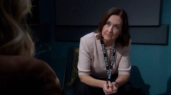 DS Reid is played by actress Angela Lonsdale