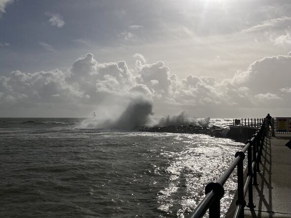 The strong waves had a dramatic effect