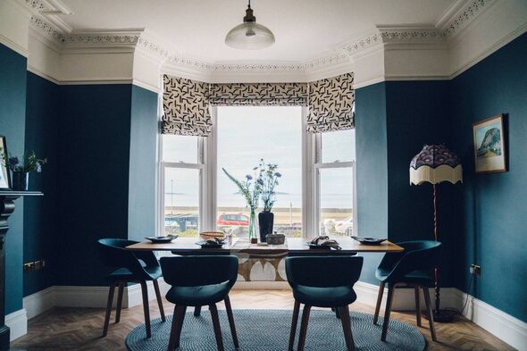Stylish rooms and spectacular views of the sea from the holiday let